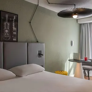 Отель Ibis Centre, Канны